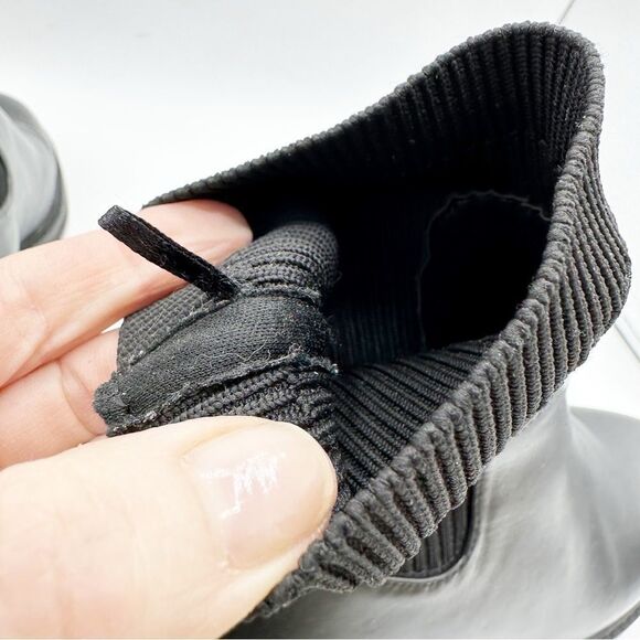 Zara Metal Trim Chunky Heel Black Chelsea Ankle Boots Sz 41 10.5 - Picture 14 of 15